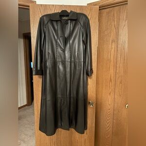 RARE FIND Ladies 52 in long Leather Black coat  XS (worn twice) from Kluger Furs